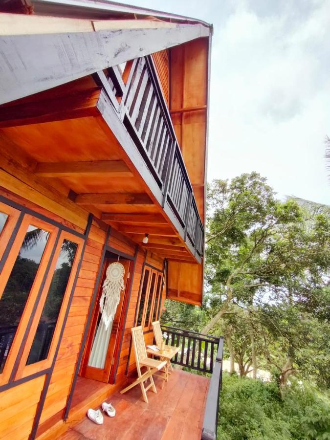 Alaya Villa Bandungan Exterior photo